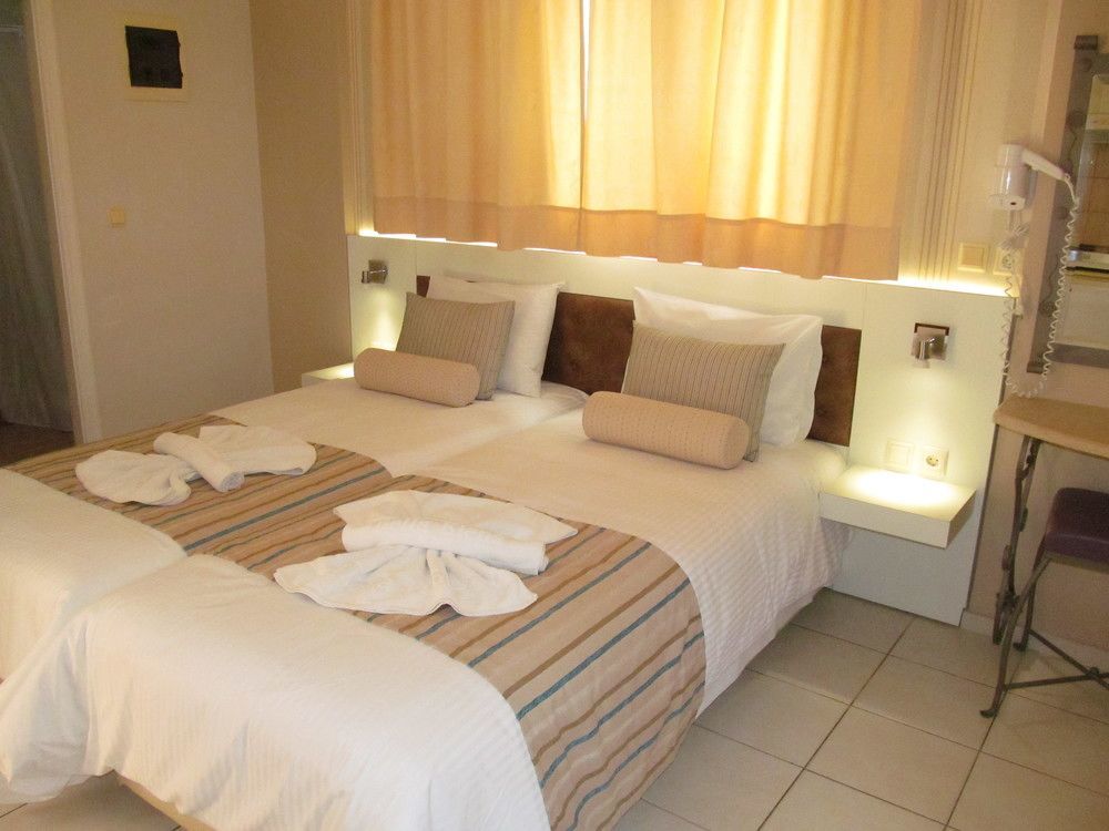 Bella Elena By Estia Lejlighedshotel Malia Eksteriør billede