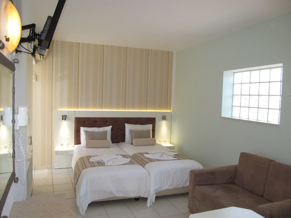 Bella Elena By Estia Lejlighedshotel Malia Eksteriør billede